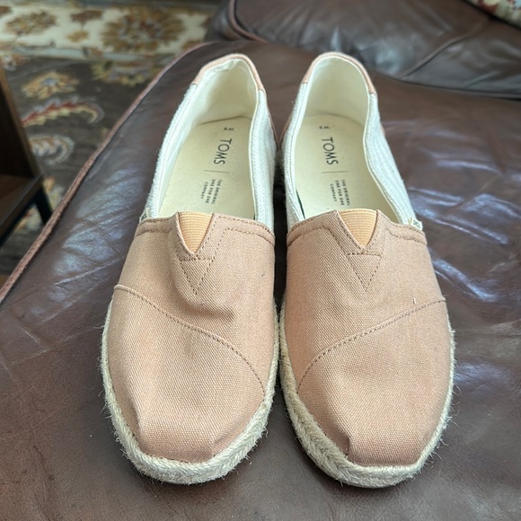 TOMS Women’s Espadrille Slip-On - Sz 9 - Picture 1 of 5